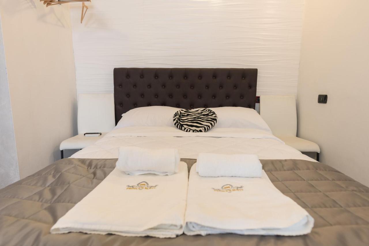 Prince'S Suite - Luxury Rooms Roma Dış mekan fotoğraf